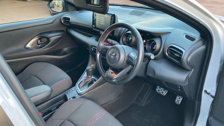 Toyota Yaris 1.5 Hybrid GR Sport 5dr CVT Hybrid Hatchback